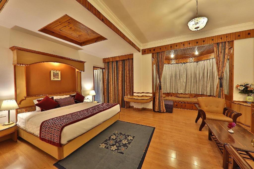 Hotel Manali Heights Eksteriør billede