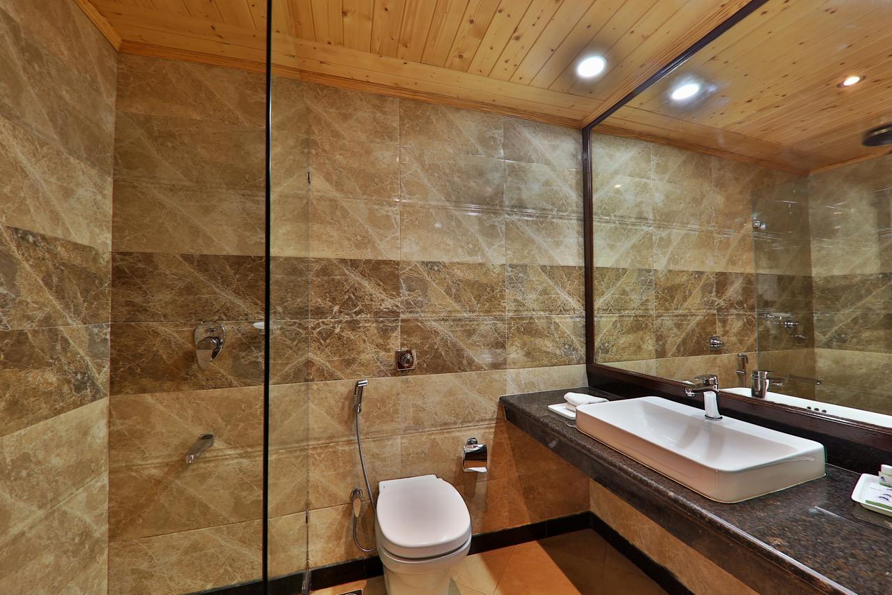 Hotel Manali Heights Eksteriør billede