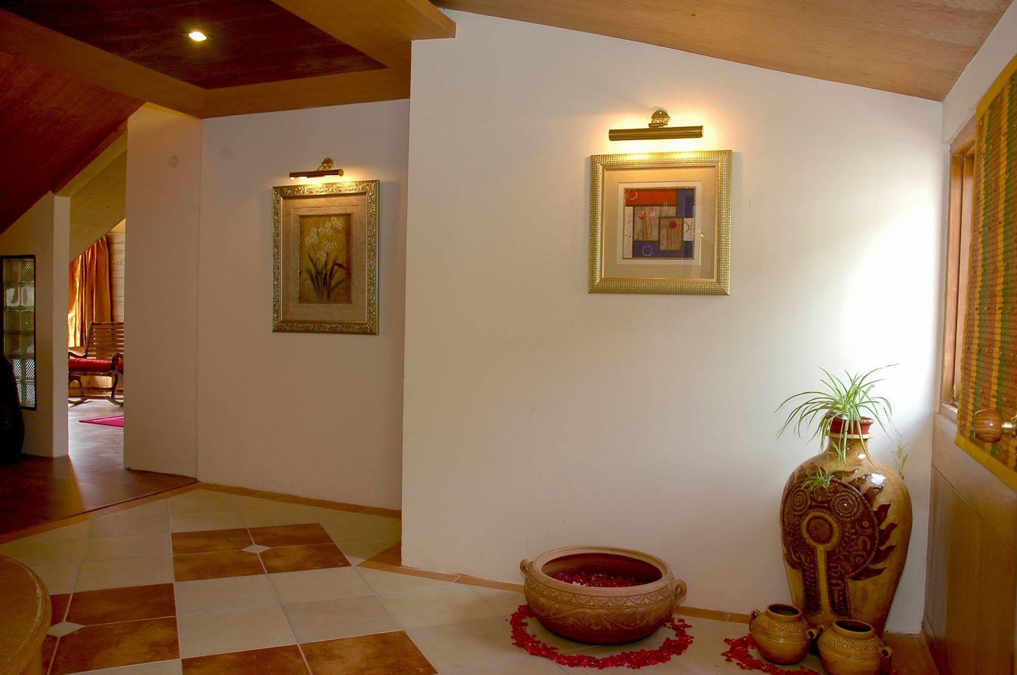 Hotel Manali Heights Eksteriør billede